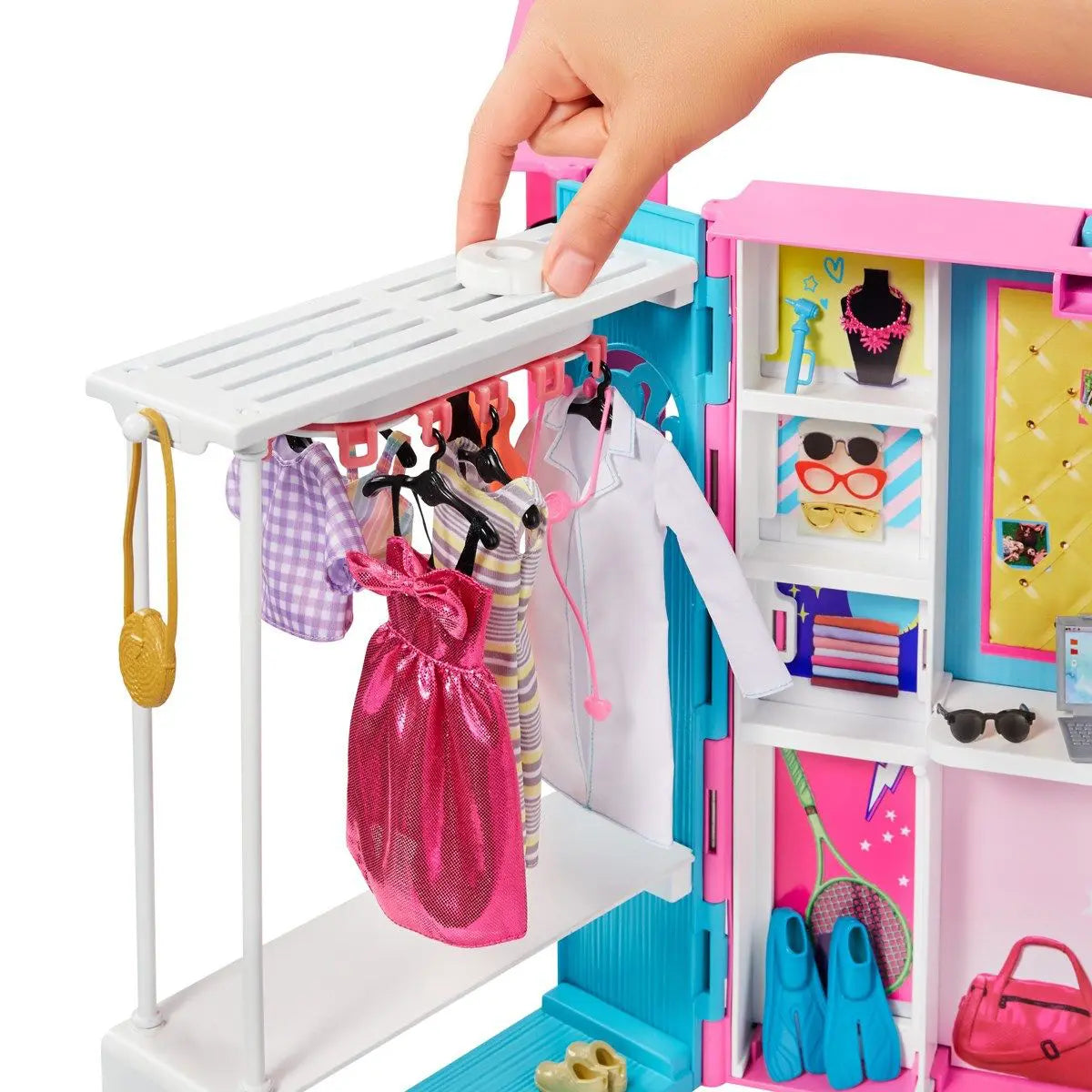 Barbie Fashionistas Docka + STOR Garderob med 25 tillbehör, 60x30 cm
