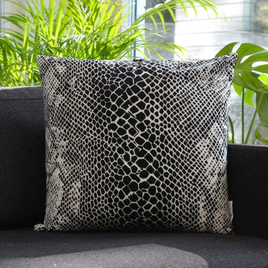 Sandstrom Kuddfodral Ormskinn