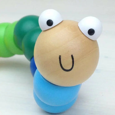 Leksak i Trä med Ställbara Leder