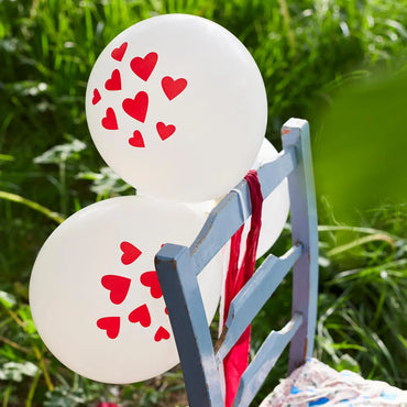 Ballonger 12-pack Röda Hjärtan Alice i Underlandet Truly Alice