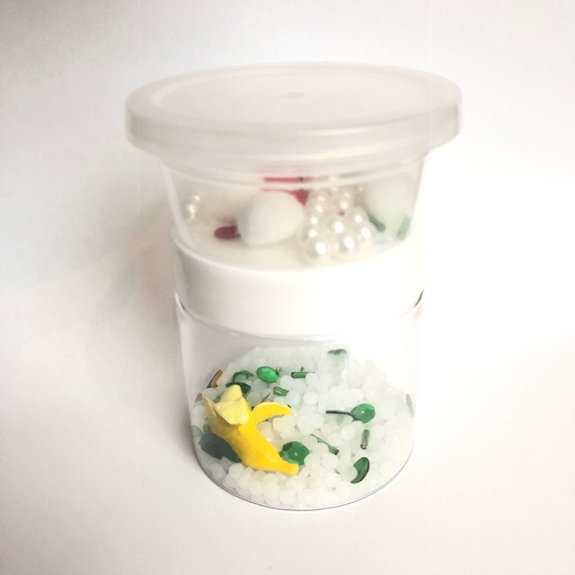 DIY Charms Banana Djungle + Plastburk Med Skruvlock - Set