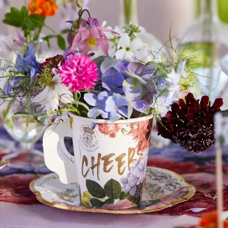 Truly Scrumptious papperskoppar med fat