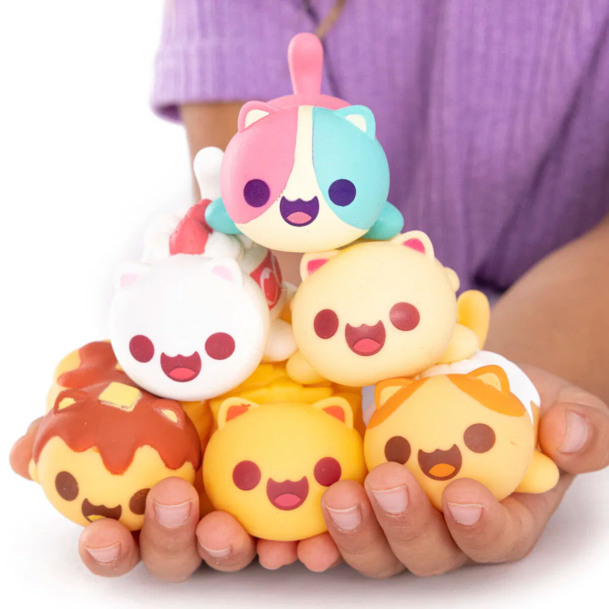 Aphmau Mystery Squishies Asst. CDU