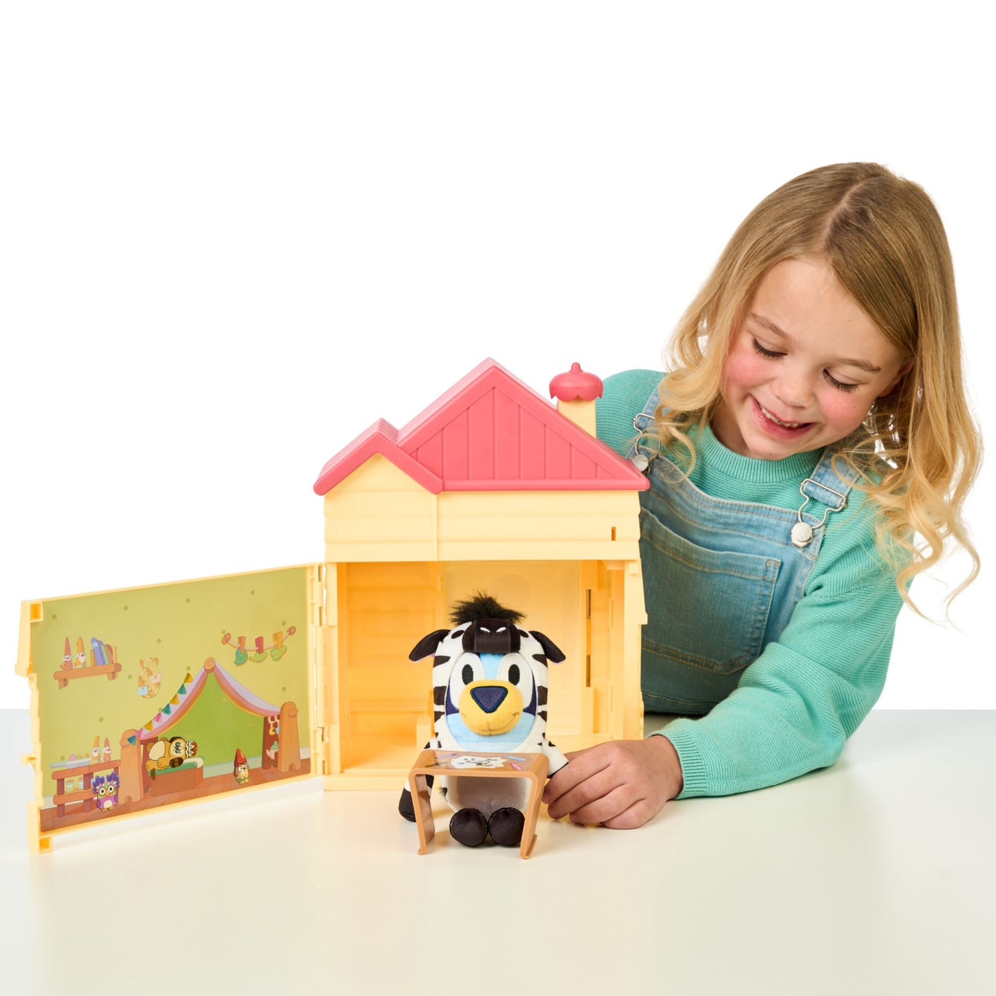 BLUEY, Play Date Plush Surprise