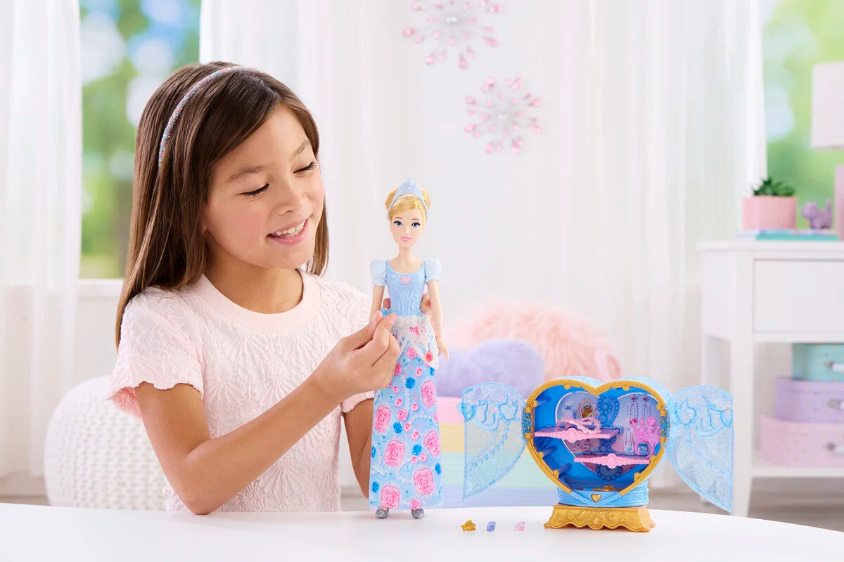 Disney Princess Fashion Doll Reveal Cinderella