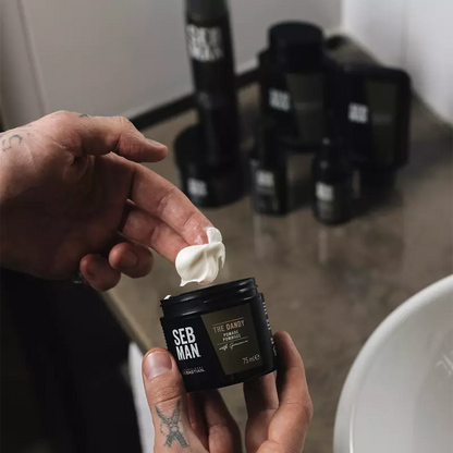 SEB MAN THE DANDY Pomade with Light Hold and Shine Finish 75ml