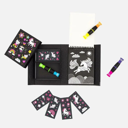 Tiger Tribe Målarbokset Neon med Stickers & Pennor - Unicorn & Vänner