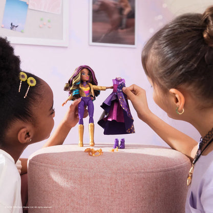 Unicorn Academy Dlx Doll Sophia Masquerade 24 cm