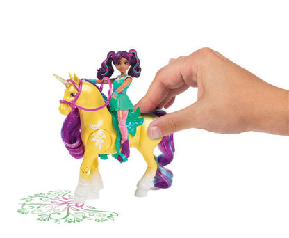 Unicorn Academy Doll Ava & Plant Magic Leaf